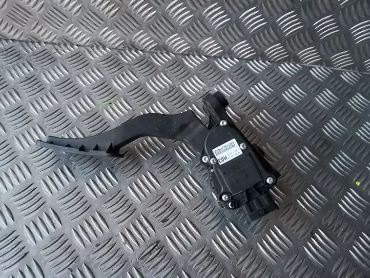 Kia Ceed (2010 - 2012) 32700XXXXX Педаль акселератора — фото 1