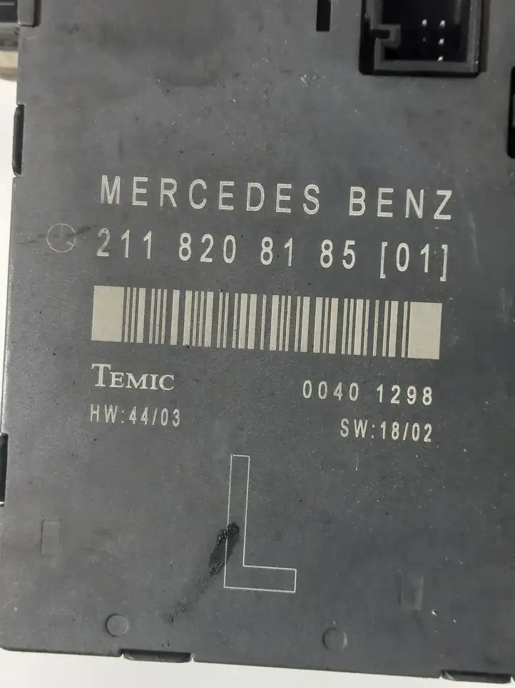 Mercedes-Benz E W211 (2002 - 2009) 2118208185 Блок управления дверью — фото 2