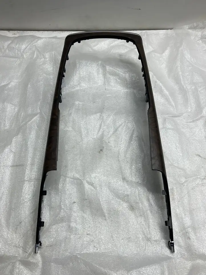 Audi A6 C7 (2011 - 2014) 4G0864261N Другая деталь консоли (туннеля) — фото 3