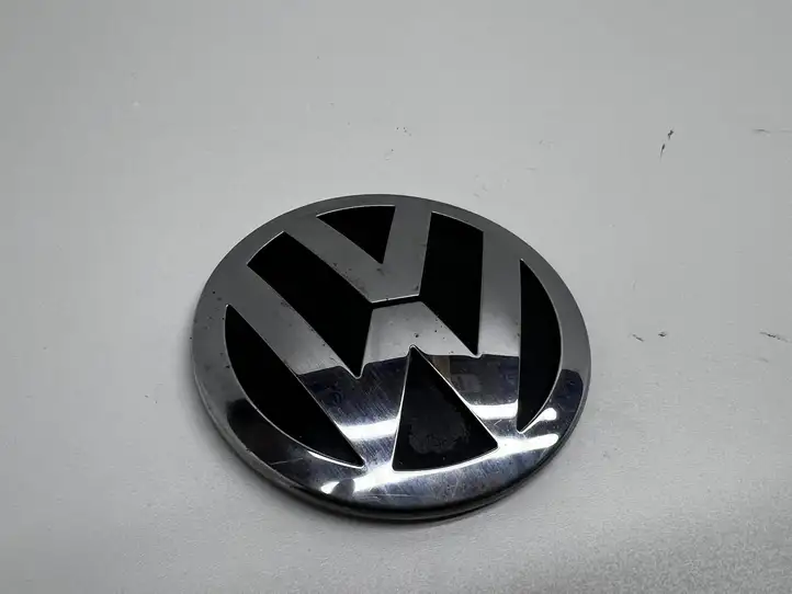 Volkswagen PASSAT B6 (2005 - 2010) 2K0853630B Эмблемы и надписи — фото 1