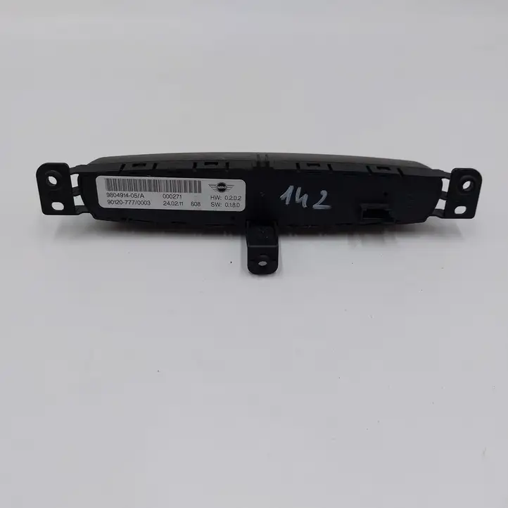 Mini Cooper Countryman R60 (2010 - 2016) 9804914 Блок кнопок на панели — фото 2