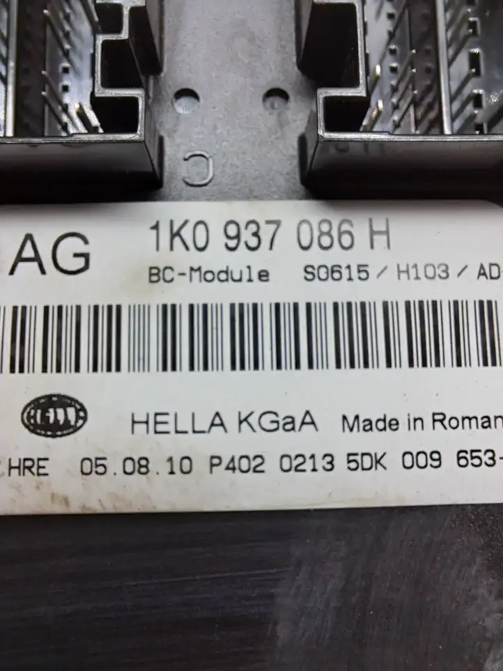 Volkswagen Golf VI (2009 - 2013) 1K0937086H Модуль комфорта — фото 3