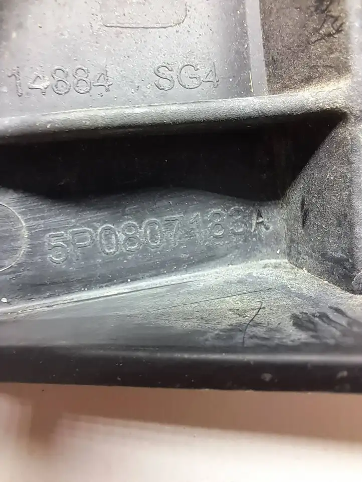 Seat Altea XL (2004 - 2015) 5P0807183A Кронштейн переднего бампера — фото 3