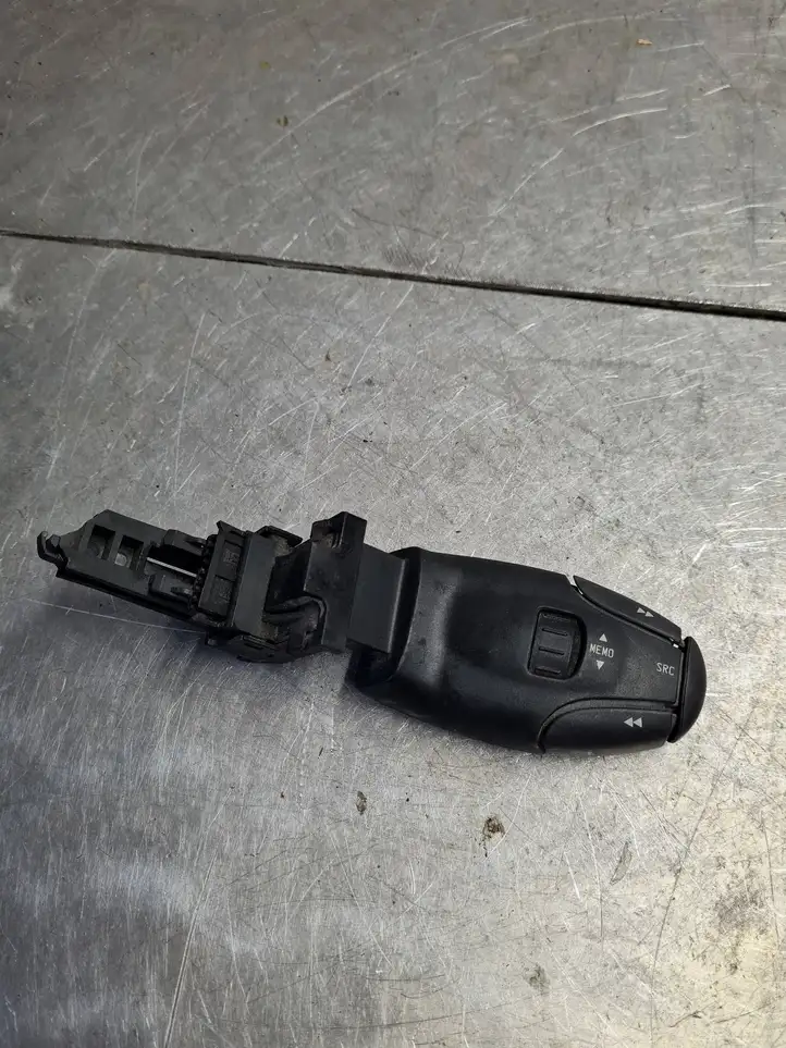 Peugeot 307 CC (2001 - 2005) 96413388ZL Мултифункционный включатель управления / ручка — фото 2