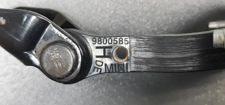 Mini Cooper Countryman R60 (2010 - 2016) 9800585 Ограничитель задней двери — фото 3