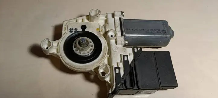 Volkswagen Golf V (2003 - 2009) 1K0959703B Стеклоподъемник задней двери — фото 2