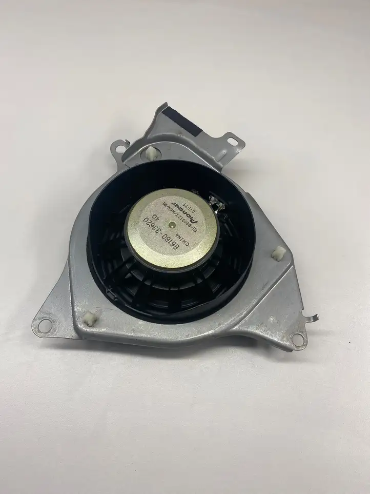 Toyota Land Cruiser (J120) (2002 - 2009) 8616033620 Динамики задних дверей — фото 3