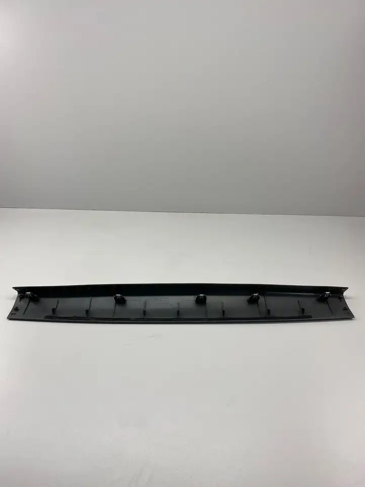 Toyota Land Cruiser (J120) (2002 - 2009) 6793960080 Молдинги двери багажника — фото 3