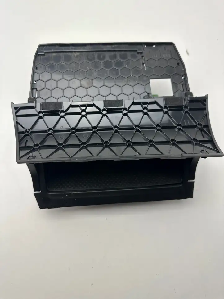 Volkswagen Golf VII (2013 - 2019) 5G1863391 Передняя пепельница — фото 1