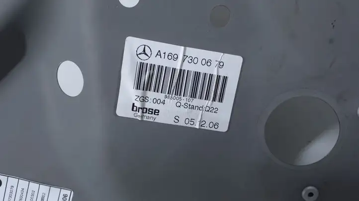Mercedes-Benz B-class W245 (2005 - 2008) A1697300679 Механический стеклоподъемник задней двери — фото 3