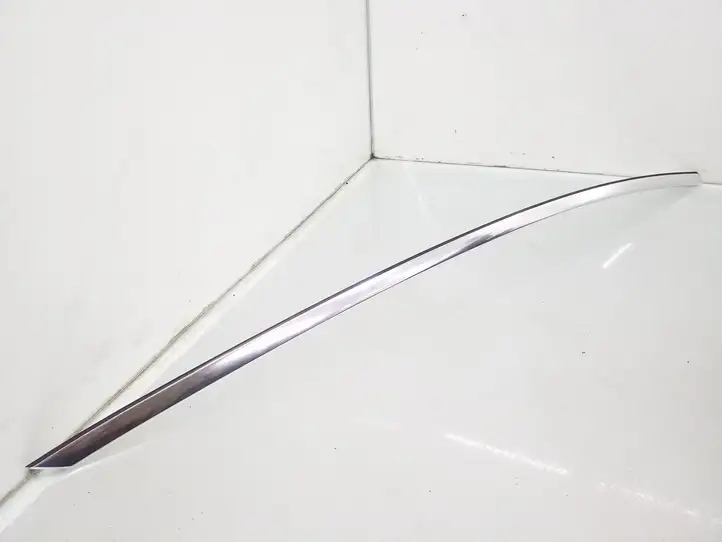 Mercedes-Benz E A207 (2010 - 2017) A2076730783 Накладка стекла передней двери — фото 1