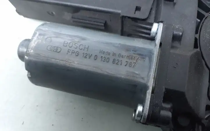 Audi A4 S4 B7 8E 8H (2004 - 2009) 0130821707 Стеклоподъемник задней двери — фото 5