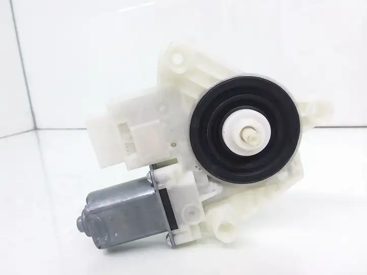 Skoda Fabia Mk3 (NJ) (2015 - 2021) 6V0959812A Стеклоподъемник задней двери — фото 1