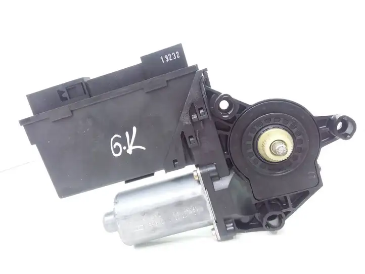 Audi A4 S4 B6 8E 8H (2000 - 2006) 8E0959801A Стеклоподъемник задней двери — фото 2