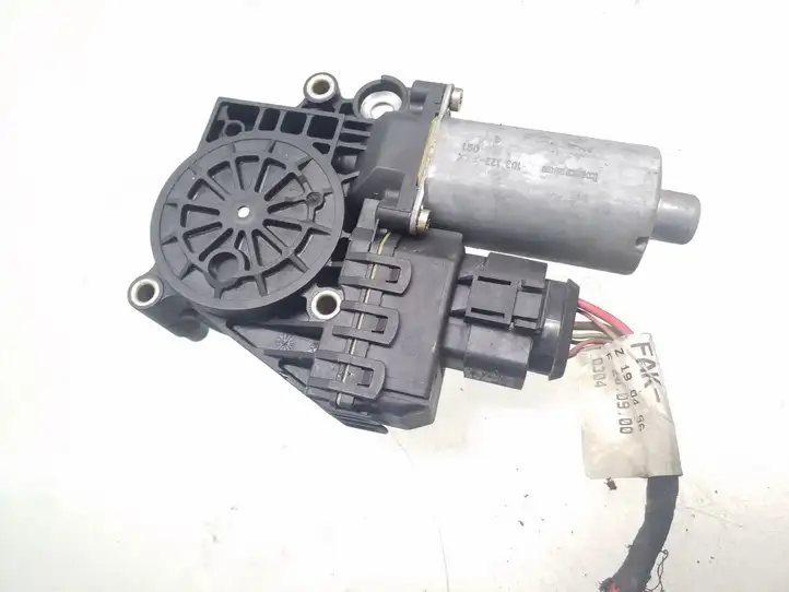 Audi A4 S4 B5 8D (1999 - 2001) 0130821786 Стеклоподъемник задней двери — фото 2