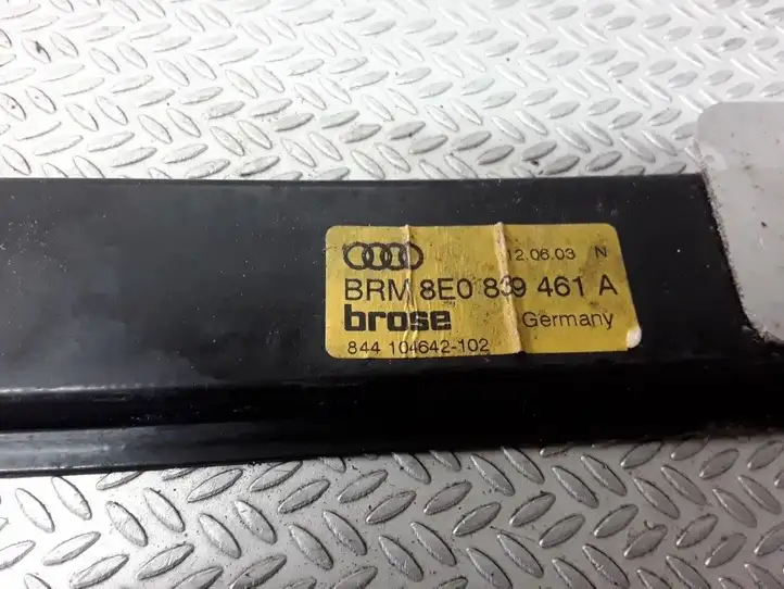Audi A4 S4 B6 8E 8H (2000 - 2006) 8E0839461A Механический стеклоподъемник задней двери — фото 3