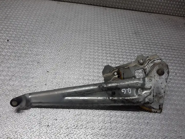 Toyota Corolla Verso E121 (2001 - 2004) Механический стеклоподъемник задней двери — фото 2