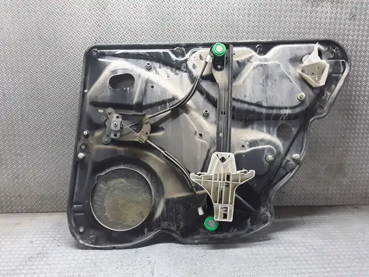 Volkswagen PASSAT B6 (2005 - 2010) 3C5839461K Механический стеклоподъемник задней двери — фото 4