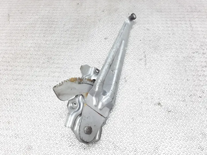 Toyota Yaris Verso (1999 - 2005) Механический стеклоподъемник задней двери — фото 2