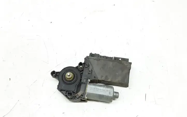 Audi A4 S4 B6 8E 8H (2000 - 2006) 0130821766 Стеклоподъемник задней двери — фото 2
