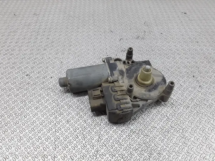 Audi A6 S6 C5 4B (1997 - 2001) 0130821784 Стеклоподъемник задней двери — фото 1