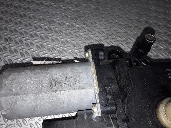 Audi A6 S6 C5 4B (1997 - 2001) 0130821784 Стеклоподъемник задней двери — фото 3