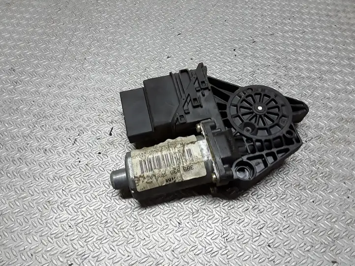 Volkswagen PASSAT B5.5 (2001 - 2005) 0130821696 Стеклоподъемник задней двери — фото 2