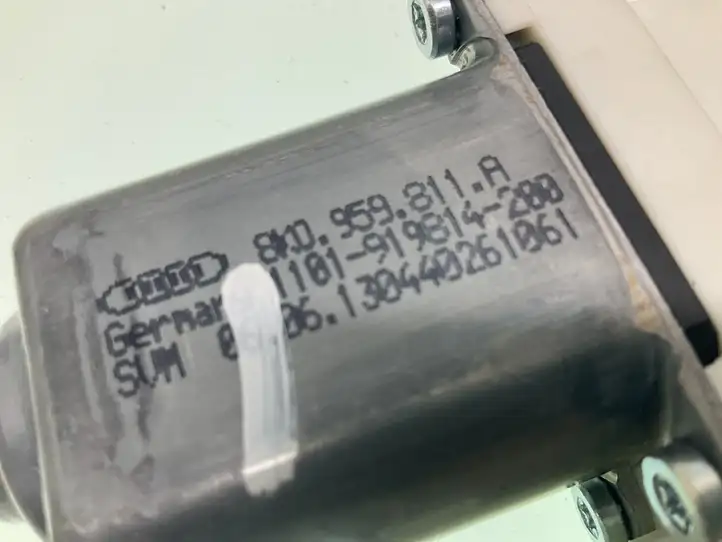 (2014 - 2018) 8K0959811A Стеклоподъемник задней двери — фото 3