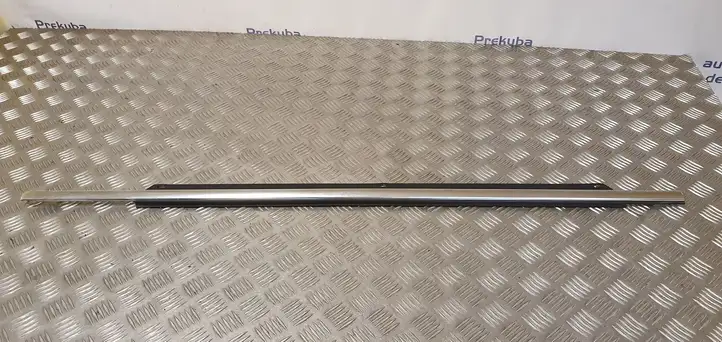 Audi Q7 4L (2005 - 2009) 4L0807283 Накладка стекла передней двери — фото 1