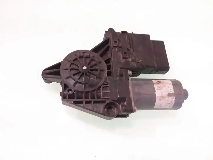 Volkswagen PASSAT B5.5 (2001 - 2005) 0130821697 Стеклоподъемник задней двери — фото 1