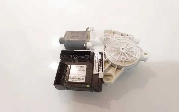 Audi A3/S3 8L (2000 - 2003) E840391200 Стеклоподъемник задней двери — фото 1