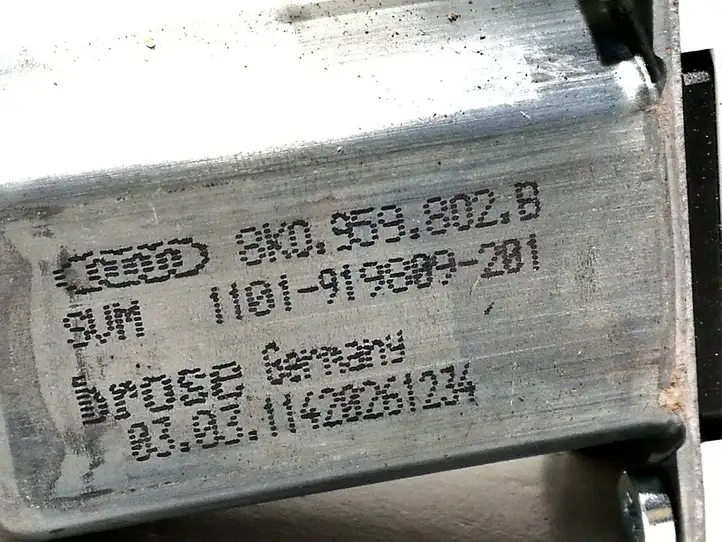Audi A7 S7 4G (2010 - 2014) 8K0959802B Стеклоподъемник задней двери — фото 2