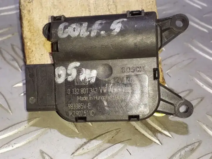 Volkswagen Golf V (2003 - 2009) 0132801342 Двигатель задвижки потока воздуха — фото 1