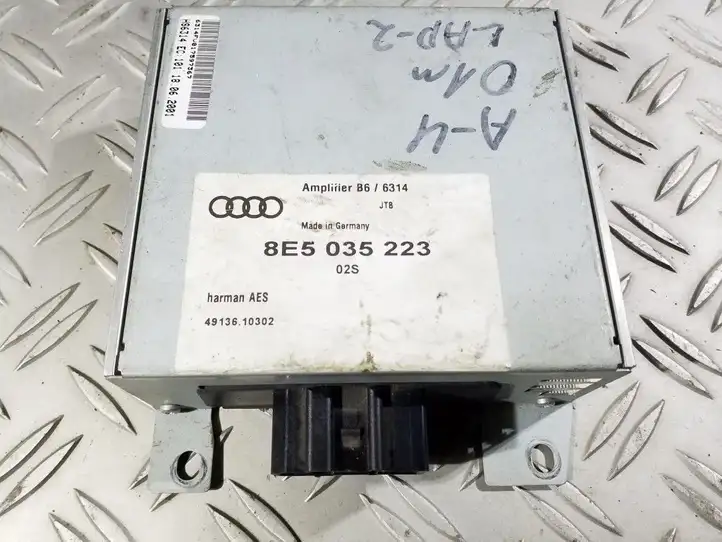 Audi A4 S4 B6 8E 8H (2000 - 2006) 8E5035223 Усилитель звука — фото 1