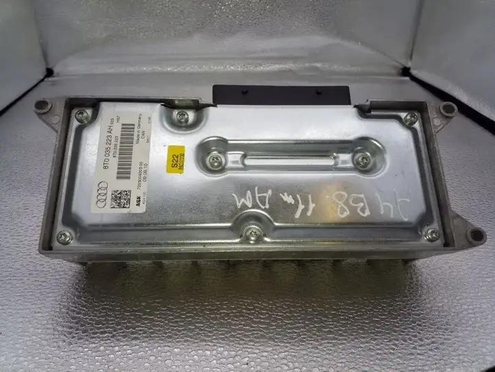 Audi A4 S4 B8 8K (2007 - 2011) 8T0035223AH Усилитель звука — фото 5