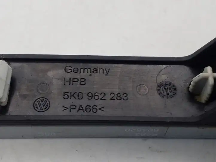 Volkswagen Jetta VI (2011 - 2018) 5K0962283 Усилитель антенны — фото 3