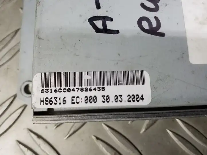Audi A4 S4 B6 8E 8H (2000 - 2006) 8E9035223 Усилитель звука — фото 6