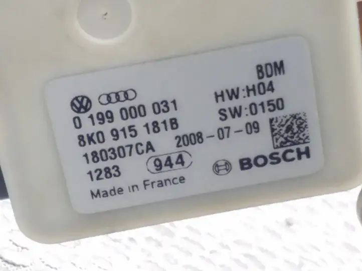 Audi A4 S4 B8 8K (2007 - 2011) 8K0915181B Минусовой провод аккумулятора — фото 2