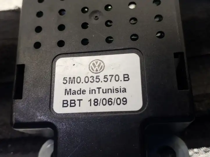 Volkswagen PASSAT B6 (2005 - 2010) 5M0035570B Усилитель антенны — фото 3