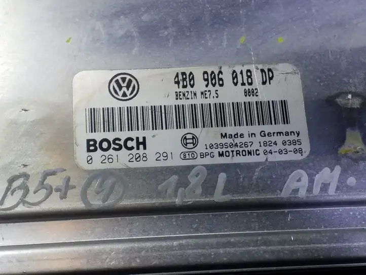 Volkswagen PASSAT B5.5 (2001 - 2005) 4B0906018DP Блок управления двигателем (ECU) — фото 2