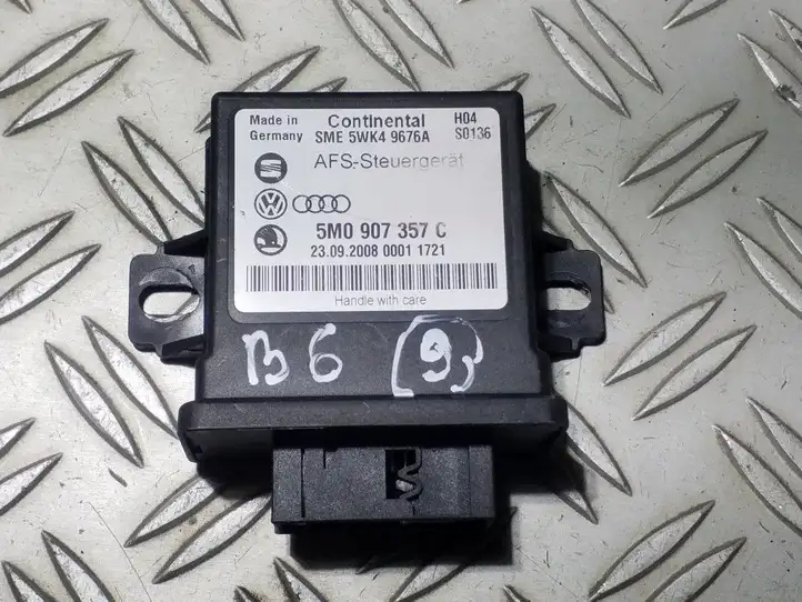 Volkswagen PASSAT B6 (2005 - 2010) 5M0907357C Блок розжига ксенона — фото 1