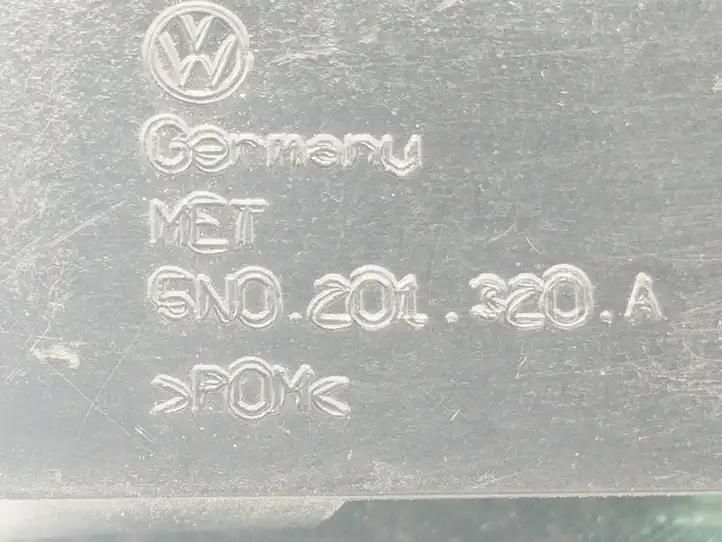 Volkswagen Tiguan (2007 - 2011) 5N0201320A Блок управления топливным насосом — фото 3