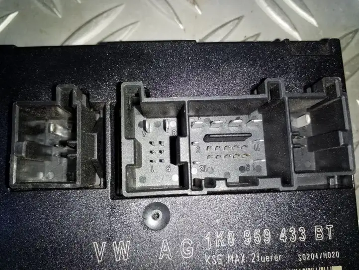 Volkswagen Golf V (2003 - 2009) 1K0959433BT Модуль комфорта — фото 4