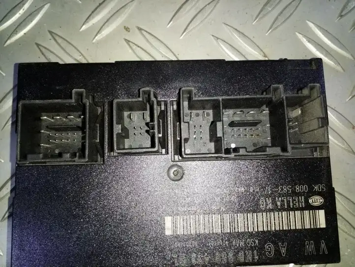 Volkswagen Golf V (2003 - 2009) 1K0959433BL Модуль комфорта — фото 4