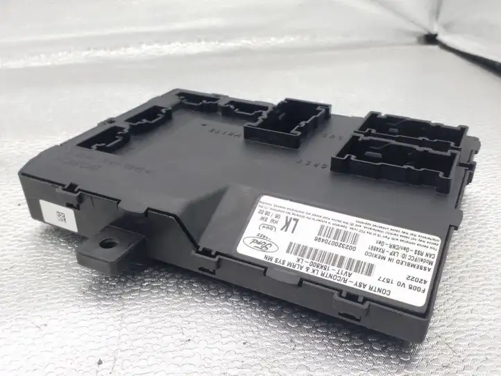 Ford Fiesta (2013 - 2017) AV1T15K600LK Модуль комфорта — фото 1