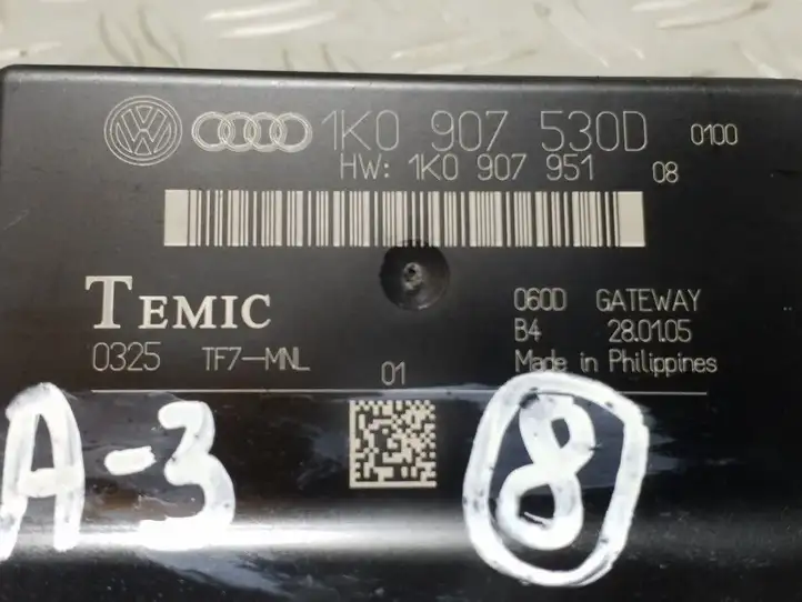 Audi A3/S3 8P (2003 - 2005) 1K0907530D Прочие блоки управления — фото 2