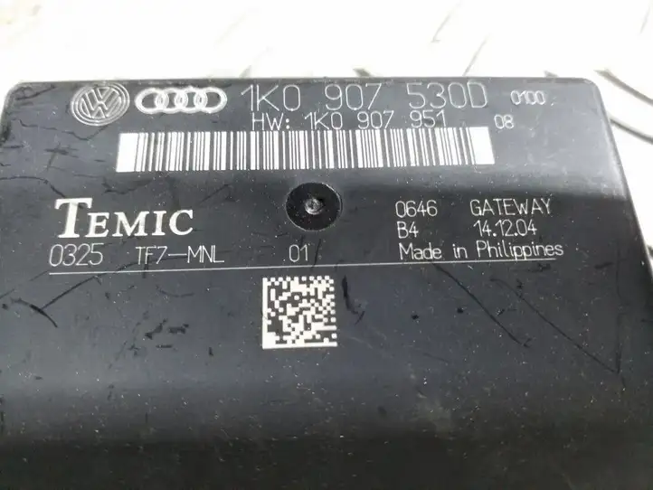 Audi A3/S3 8P (2003 - 2005) 1K0907530D Прочие блоки управления — фото 2