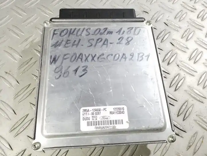 Ford Focus (1998 - 2004) 2M5A12A650PC Блок управления двигателем (ЭБУ) — фото 1