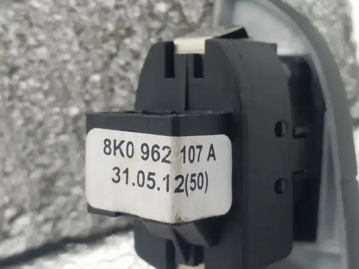Audi A4 S4 B8 8K (2007 - 2011) 8K0962107A Кнопка закрытия крышки багажника — фото 3