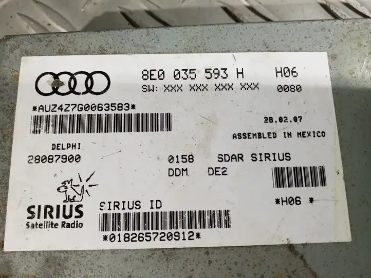 Audi A3/S3 8P (2004 - 2008) 8E0035593H Прочие блоки управления — фото 4